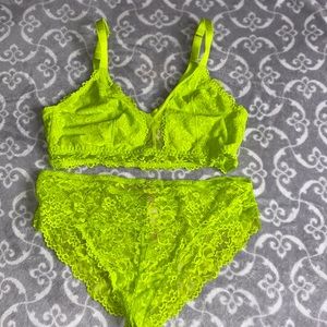 Savage X FENTY Lingerie 💚
